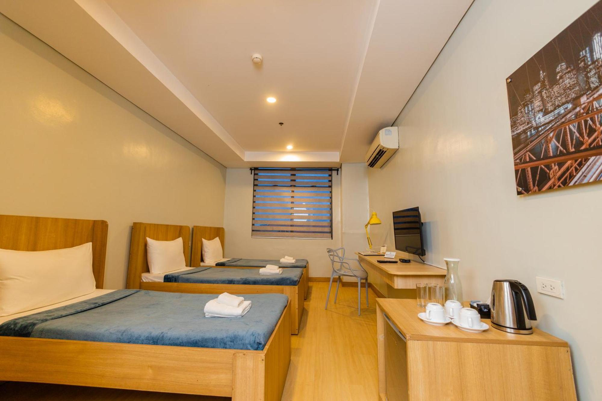 Madison 101 Hotel + Tower Quezon City Exterior foto